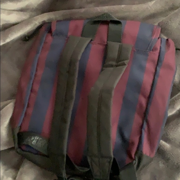 Pink backpack - Picture 2 of 2